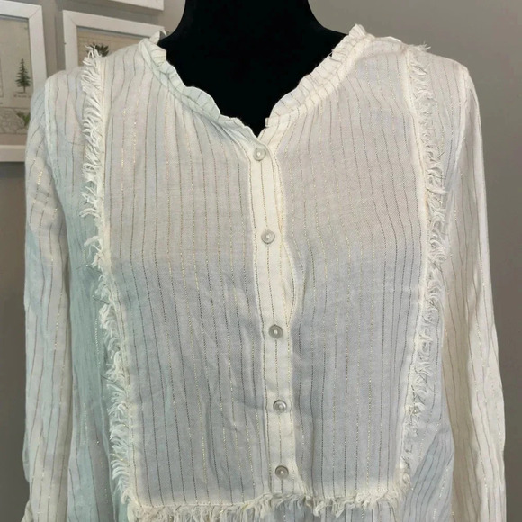 Aerie White and Gold‎ Lagenlook Tunic Top With Metallic Threading - Picture 3 of 12